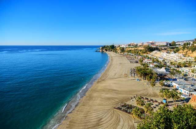Apartamento A Estrenar En Primera Linea De Playa Торрокс Екстер'єр фото