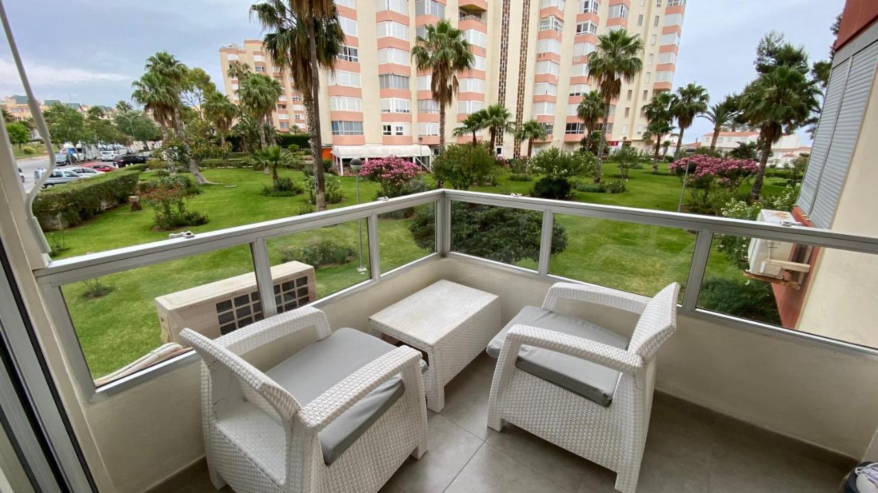 Apartamento A Estrenar En Primera Linea De Playa Торрокс Екстер'єр фото