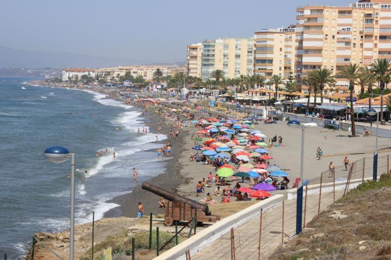 Apartamento A Estrenar En Primera Linea De Playa Торрокс Екстер'єр фото